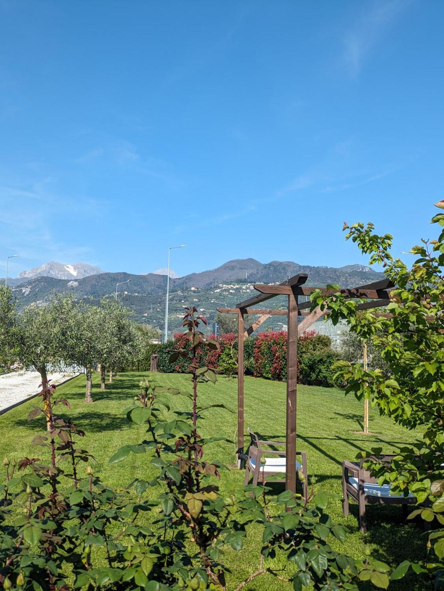 La Bugneta Bed & Breakfast Pietrasanta Exterior photo